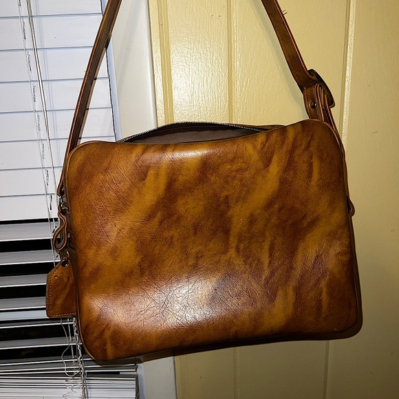 Vintage 1960s Brown Leather Carry On Travel Crossbody Bag - Picture 5 of 14